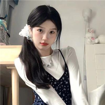 左轮百合